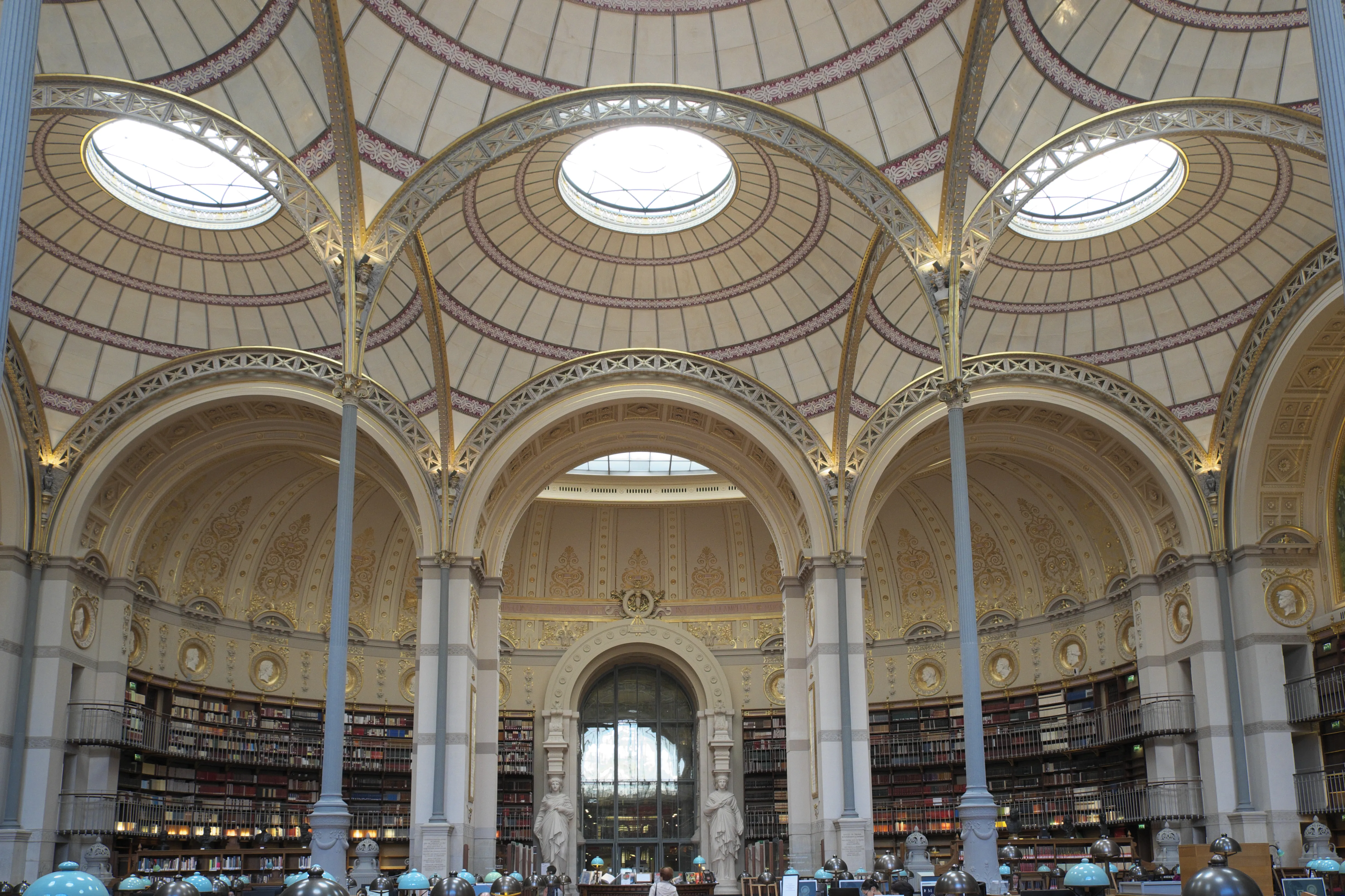 Paris_2e_Bibliothèque_nationale_Salle_Labrouste_701